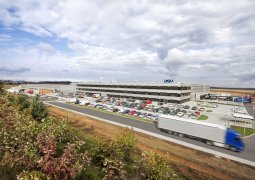 Logistický park Pavlov - skladová hala DSV