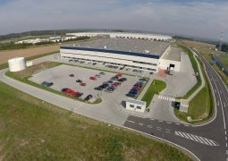 Výstavba výrobní haly IDEAL Automotive